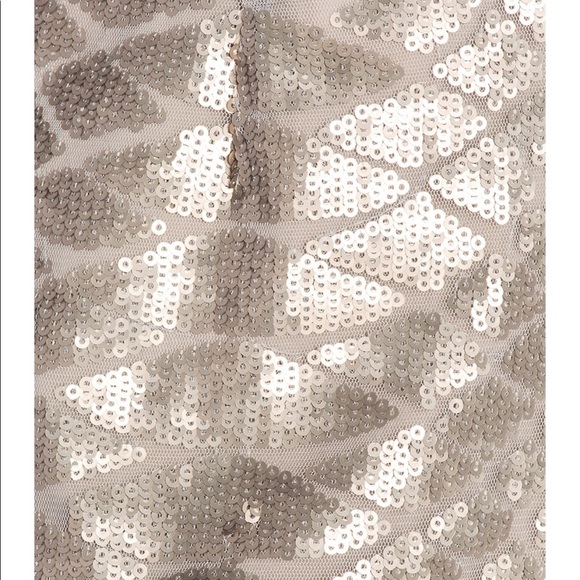 SAYLOR - Misha Romper in Platinum - Picture 4 of 9